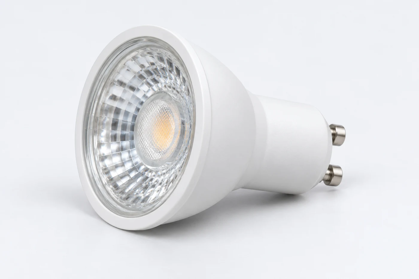 Philips PHI WFB 50W GU10 GLASS 922-65 RGB 1PF/6 — representative illustration